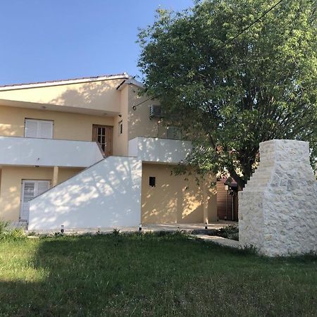 Apartmani Veronika Sukošan Dış mekan fotoğraf