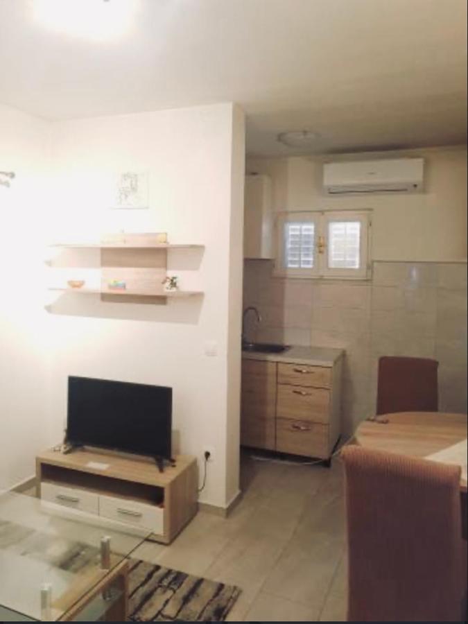 Apartmani Veronika Sukošan Dış mekan fotoğraf