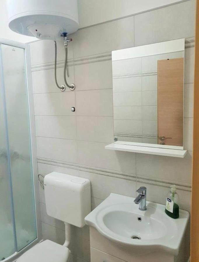Apartmani Veronika Sukošan Dış mekan fotoğraf