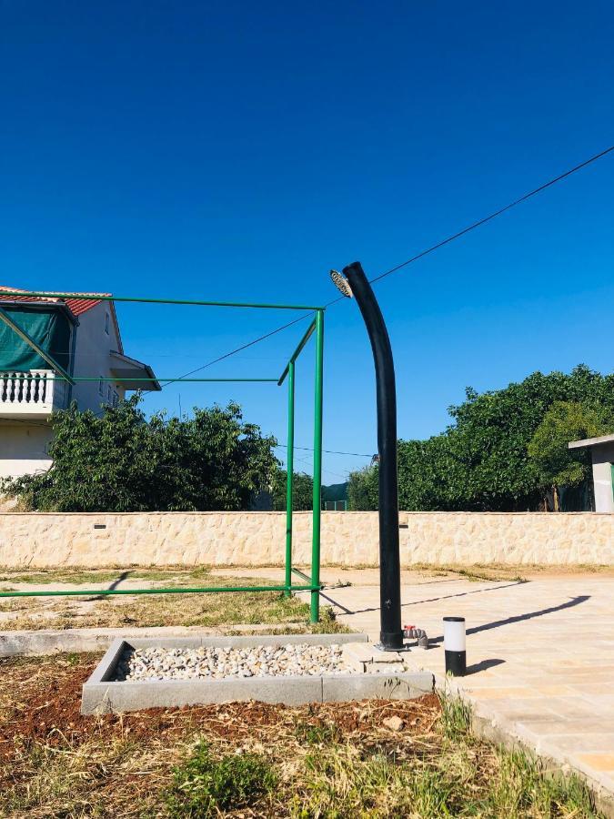 Apartmani Veronika Sukošan Dış mekan fotoğraf