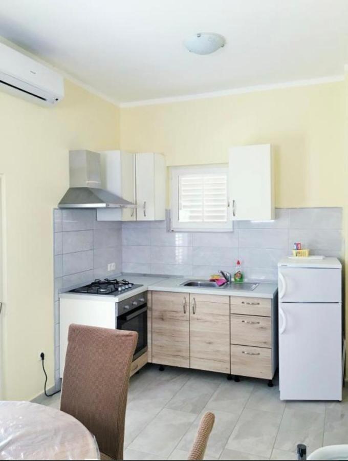 Apartmani Veronika Sukošan Dış mekan fotoğraf